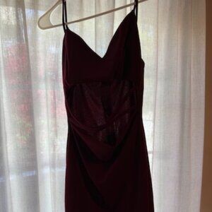 Windsor Burgundy Cutout Bodycon Dress – Size M